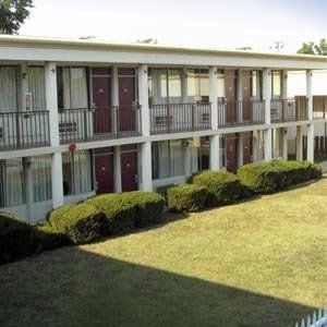 Super 8 By Wyndham Dover Motel Exterior photo